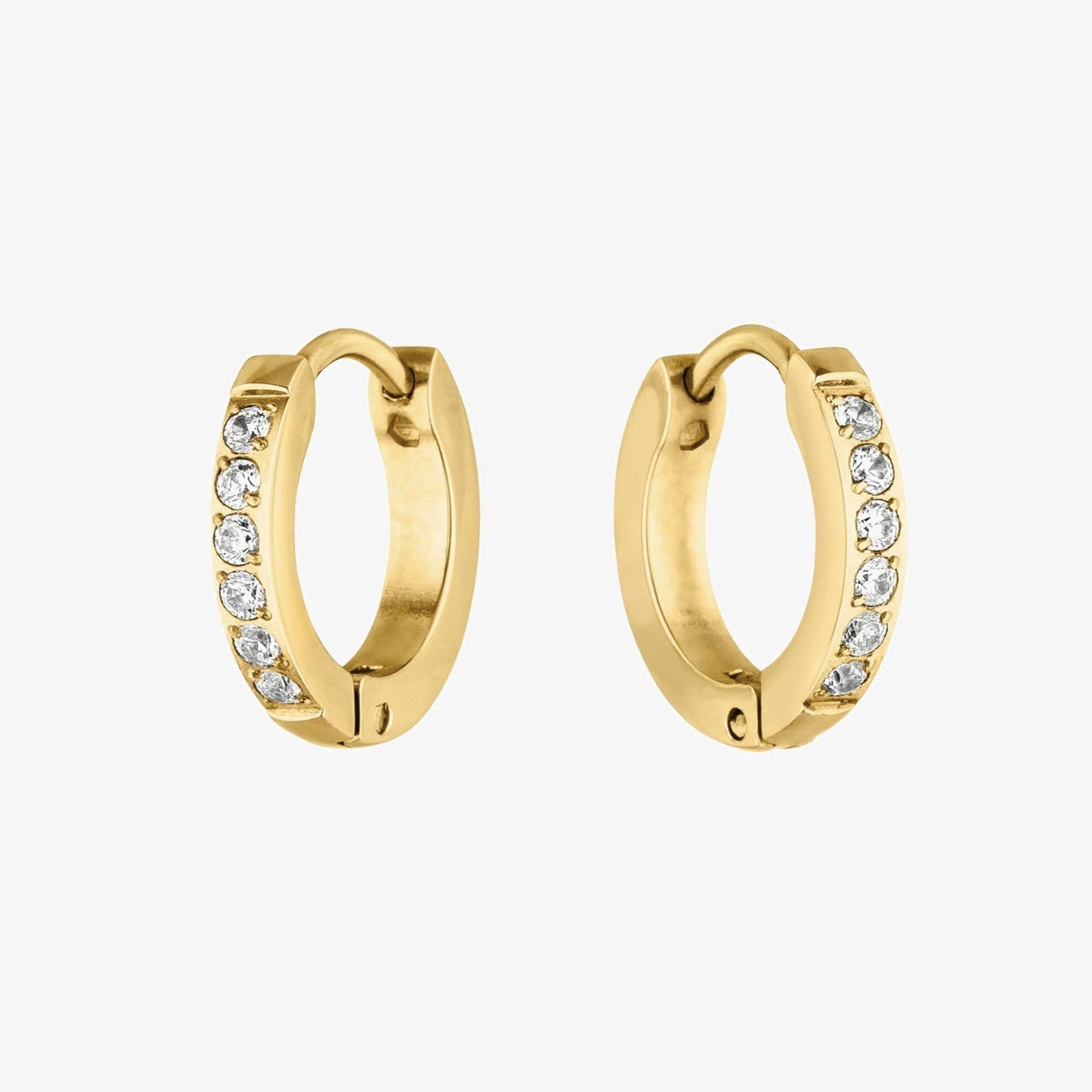 Pendientes pequeños de aro de oro