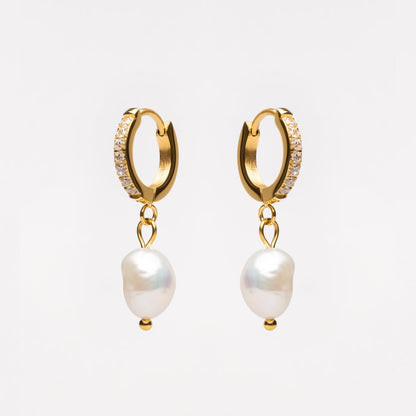 Pendientes de aro con perlas de agua dulce