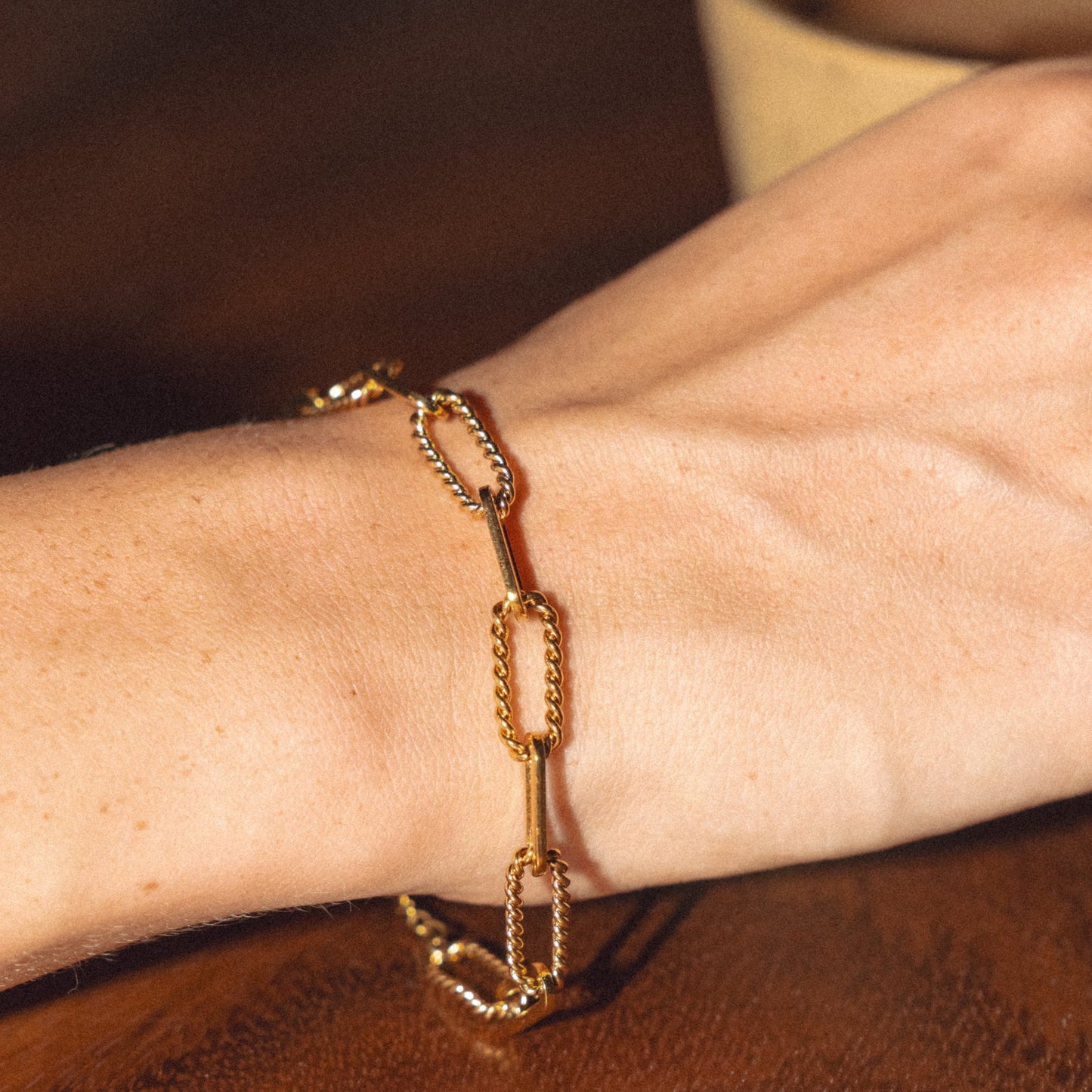 Pulsera de clip audaz