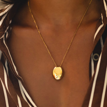 Collar de guijarros